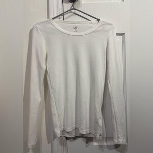 GAP Women's Classic white Long Sleeve Tee XS S